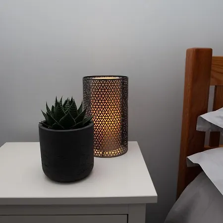Scandinavian Style 2 Bedroom * Bristol